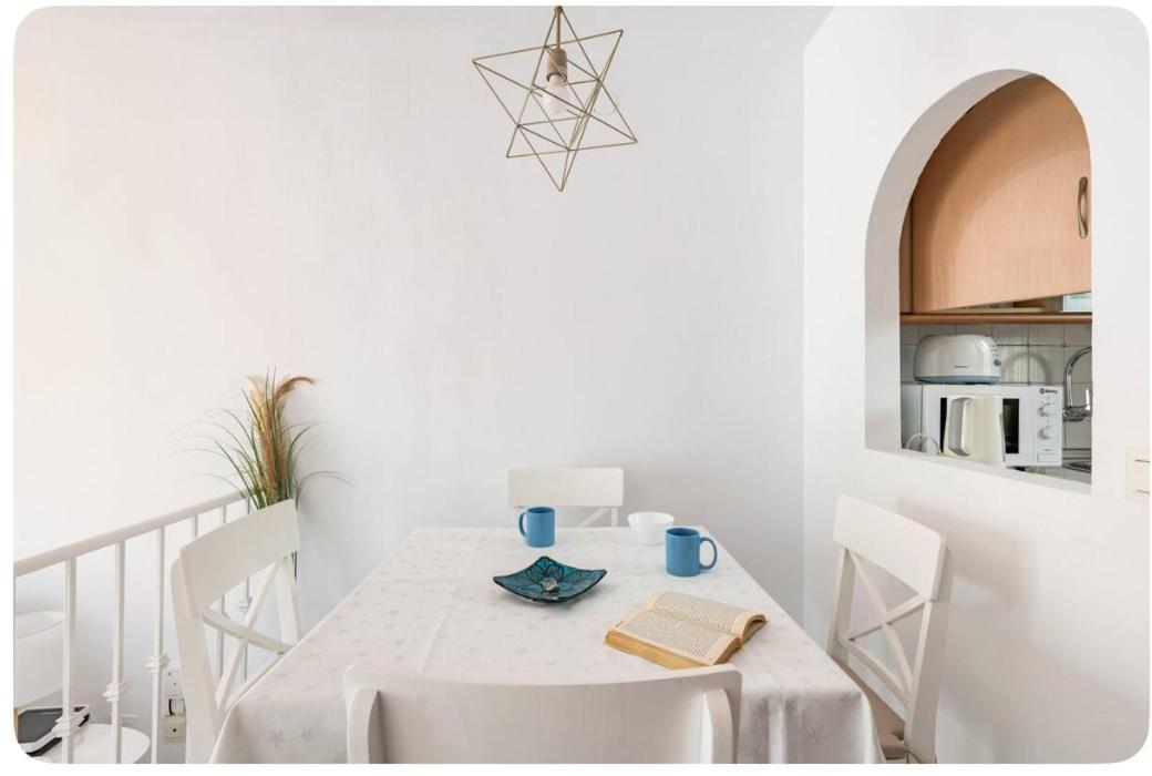 La Casa En La Carihuela Playa A 4 Minutos A Pie Villa Torremolinos Exteriör bild